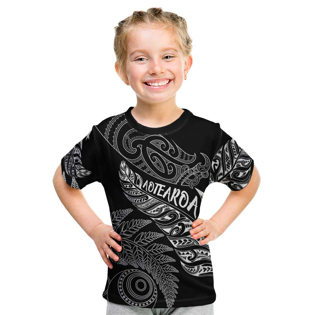 Aotearoa Personalized Lawn Bowls Maori Kid T Shirt New Zealand Black Tribal Silver Fern - Polynesian Pride