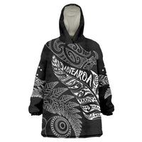 Aotearoa Personalized Lawn Bowls Maori Wearable Blanket Hoodie New Zealand Black Tribal Silver Fern LT7 One Size Black - Polynesian Pride