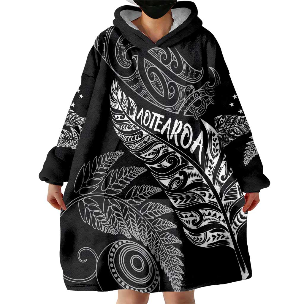 Aotearoa Personalized Lawn Bowls Maori Wearable Blanket Hoodie New Zealand Black Tribal Silver Fern LT7 - Polynesian Pride