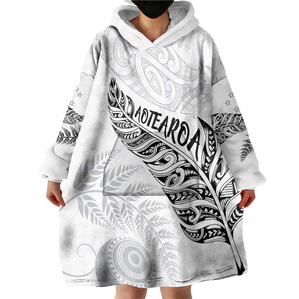 Aotearoa Personalized Lawn Bowls Maori Wearable Blanket Hoodie New Zealand White Tribal Silver Fern LT7 - Polynesian Pride
