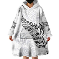 Aotearoa Personalized Lawn Bowls Maori Wearable Blanket Hoodie New Zealand White Tribal Silver Fern LT7 - Polynesian Pride