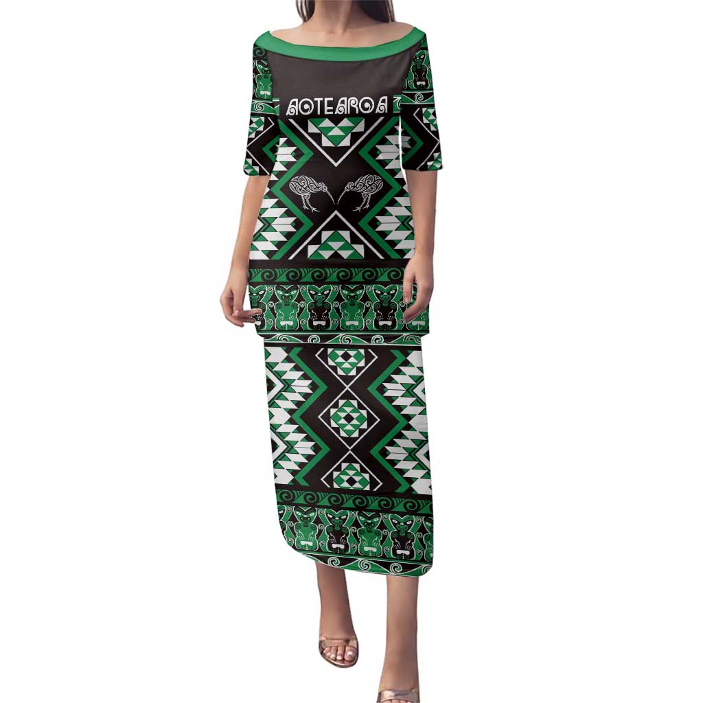 Personalised Taniko Motifs Aotearoa Family Matching Puletasi and Hawaiian Shirt Waitangi Kowhaiwhai Kiwi - Green LT7 Mom's Dress Green - Polynesian Pride