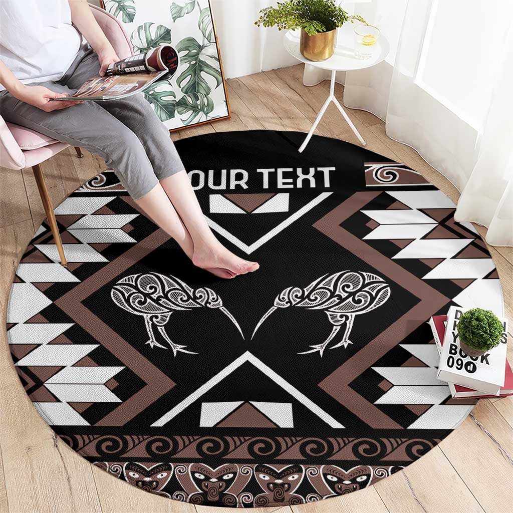 Personalised Taniko Motifs Aotearoa Round Carpet Waitangi Kowhaiwhai Kiwi - Mocha LT7 - Polynesian Pride
