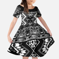 Personalised Taniko Motifs Aotearoa Family Matching Off The Shoulder Long Sleeve Dress and Hawaiian Shirt Waitangi Kowhaiwhai Kiwi - Monochrome LT7 Daughter's Dress Grey - Polynesian Pride