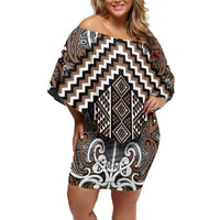 Maori Tukutuku Taniko Motifs Family Matching Off Shoulder Short Dress and Hawaiian Shirt Brown Poutama Mix Kowhaiwhai LT7 Mom's Dress Brown - Polynesian Pride