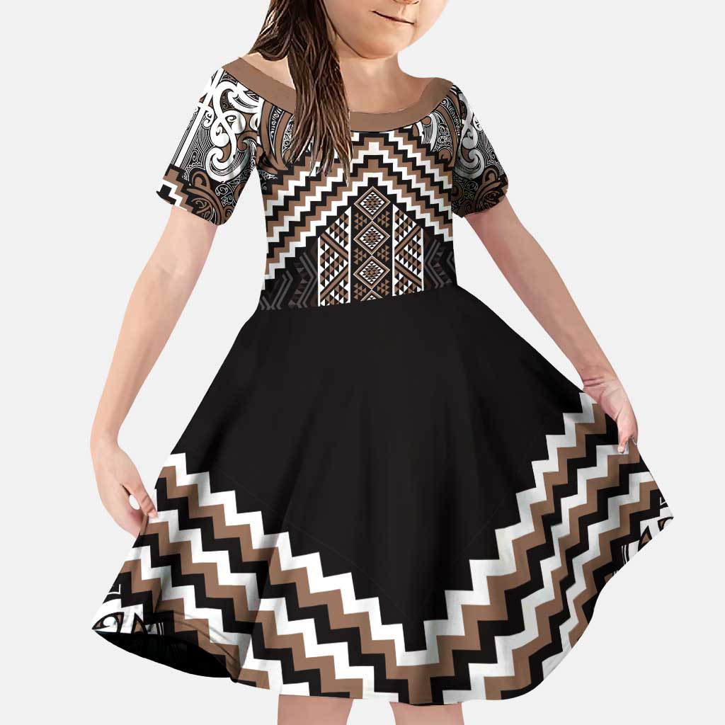 Maori Tukutuku Taniko Motifs Family Matching Puletasi and Hawaiian Shirt Brown Poutama Mix Kowhaiwhai LT7 Daughter's Dress Brown - Polynesian Pride