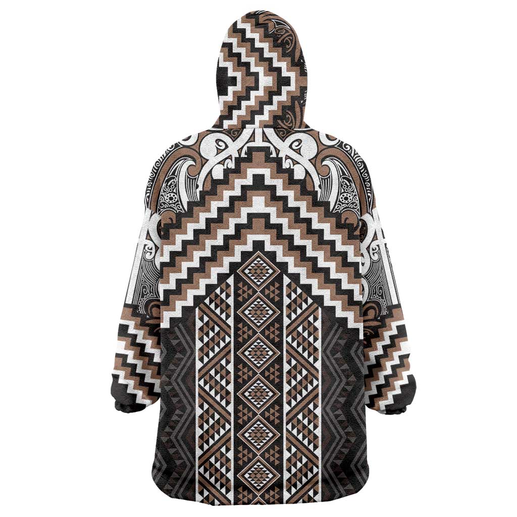 Maori Tukutuku Taniko Motifs Wearable Blanket Hoodie Brown Poutama Mix Kowhaiwhai