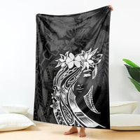 Polynesian Women's Day Blanket Plumeria Passion - Black LT7 - Polynesian Pride