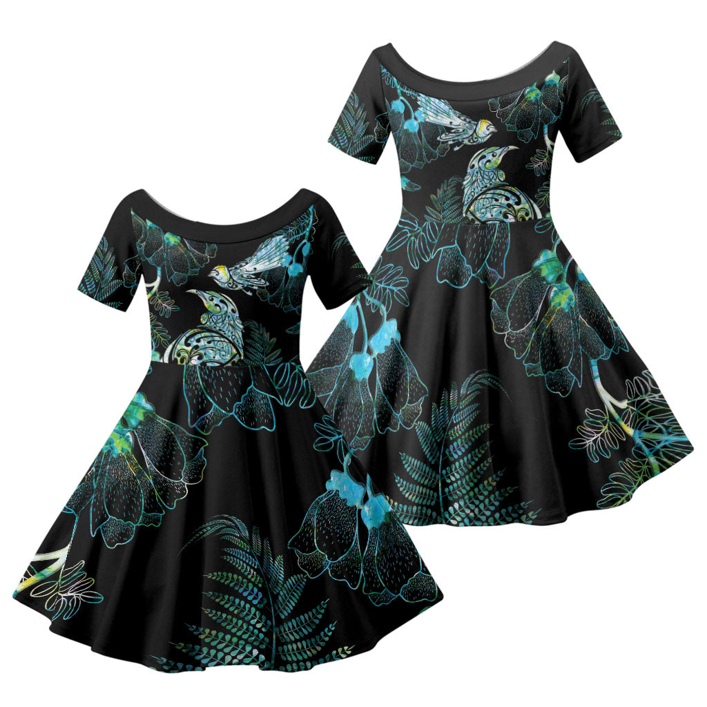 Aotearoa Maori Mahuru Family Matching Mermaid Dress and Hawaiian Shirt Spring Time - Paua Shell Green LT7 Daughter's Dress Black - Polynesian Pride