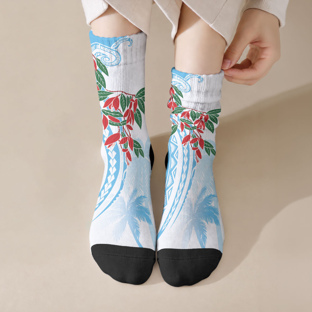 Bula Fiji Day Tagimaucia Palms Crew Socks Toso Mai Viti LT7 Crew Socks Turquoise - Polynesian Pride