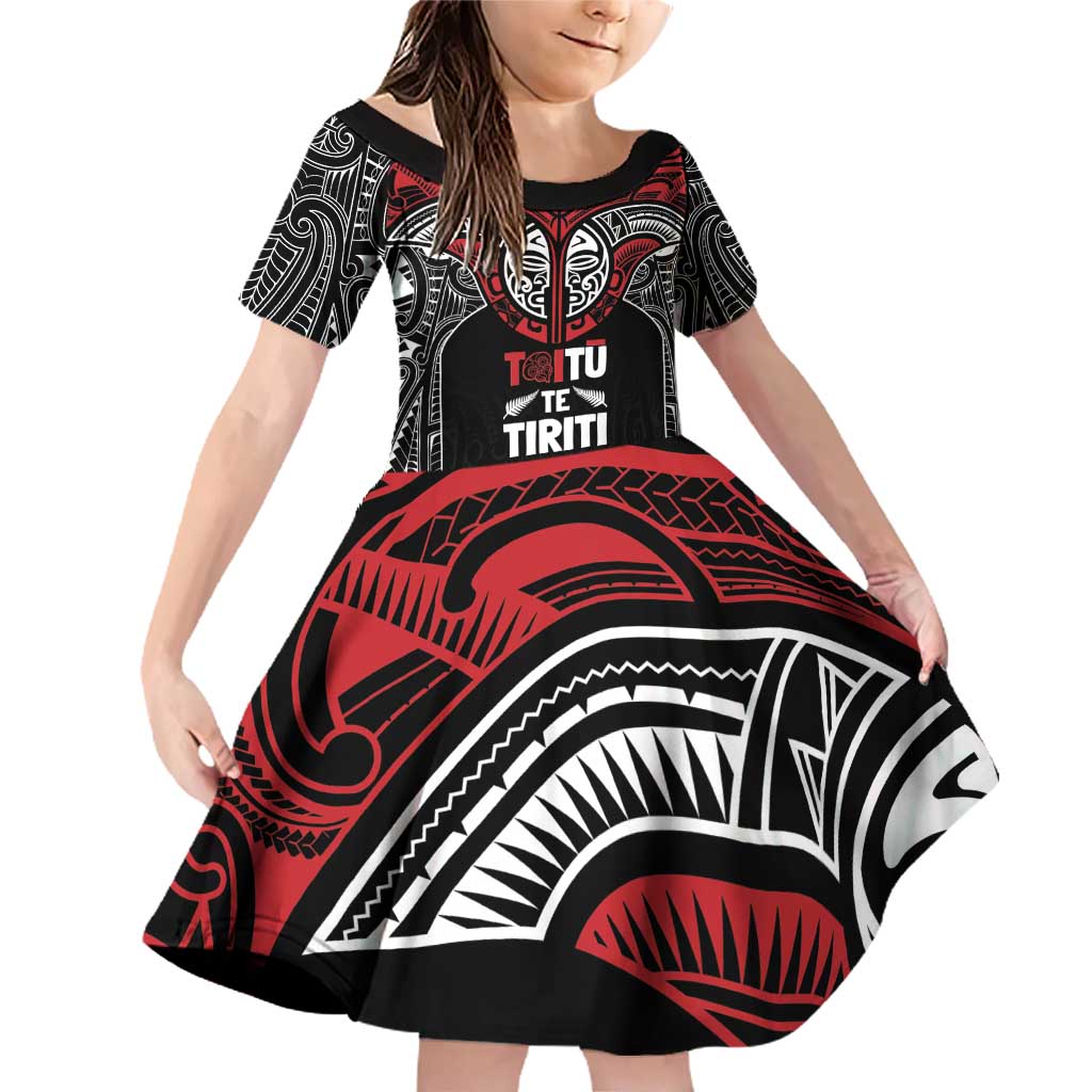 Aotearoa Maori Personalized Family Matching Off Shoulder Short Dress and Hawaiian Shirt Toitu Te Tiriti Ake! Ake! Ake! LT7 Daughter's Dress Black - Polynesian Pride