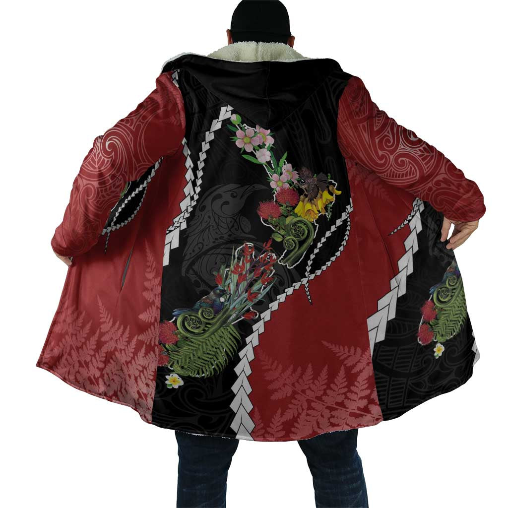 New Zealand Christmas Cloak Flora Map with Birds - Polynesian Pride