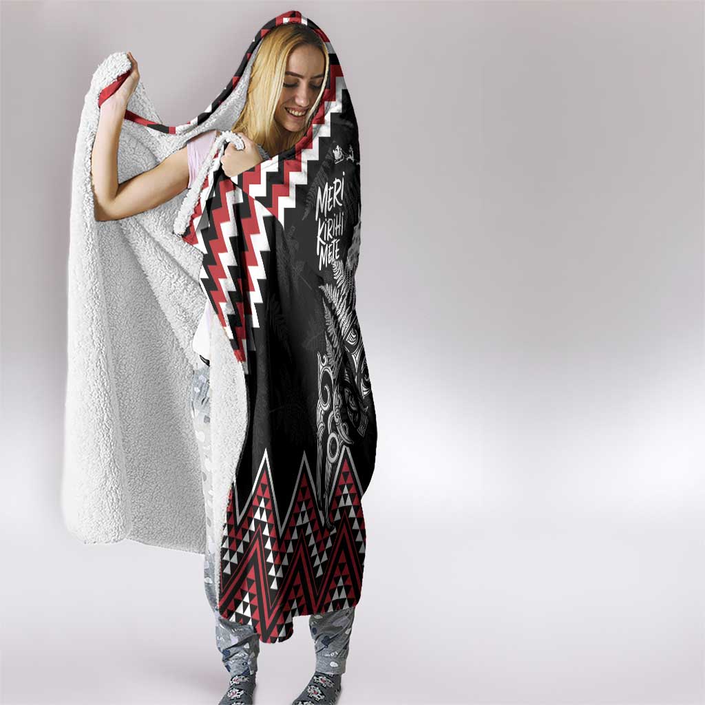 New Zealand Christmas Taniko Poutama Hooded Blanket Mountainscape Maori Fern - Polynesian Pride