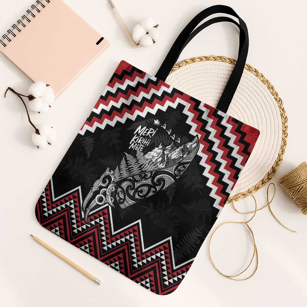New Zealand Christmas Taniko Poutama Tote Bag Mountainscape Maori Fern - Polynesian Pride