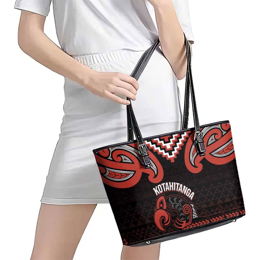 Maori Waitangi Leather Tote Bag Kotahitanga Poutama Mix Whakairo - Polynesian Pride