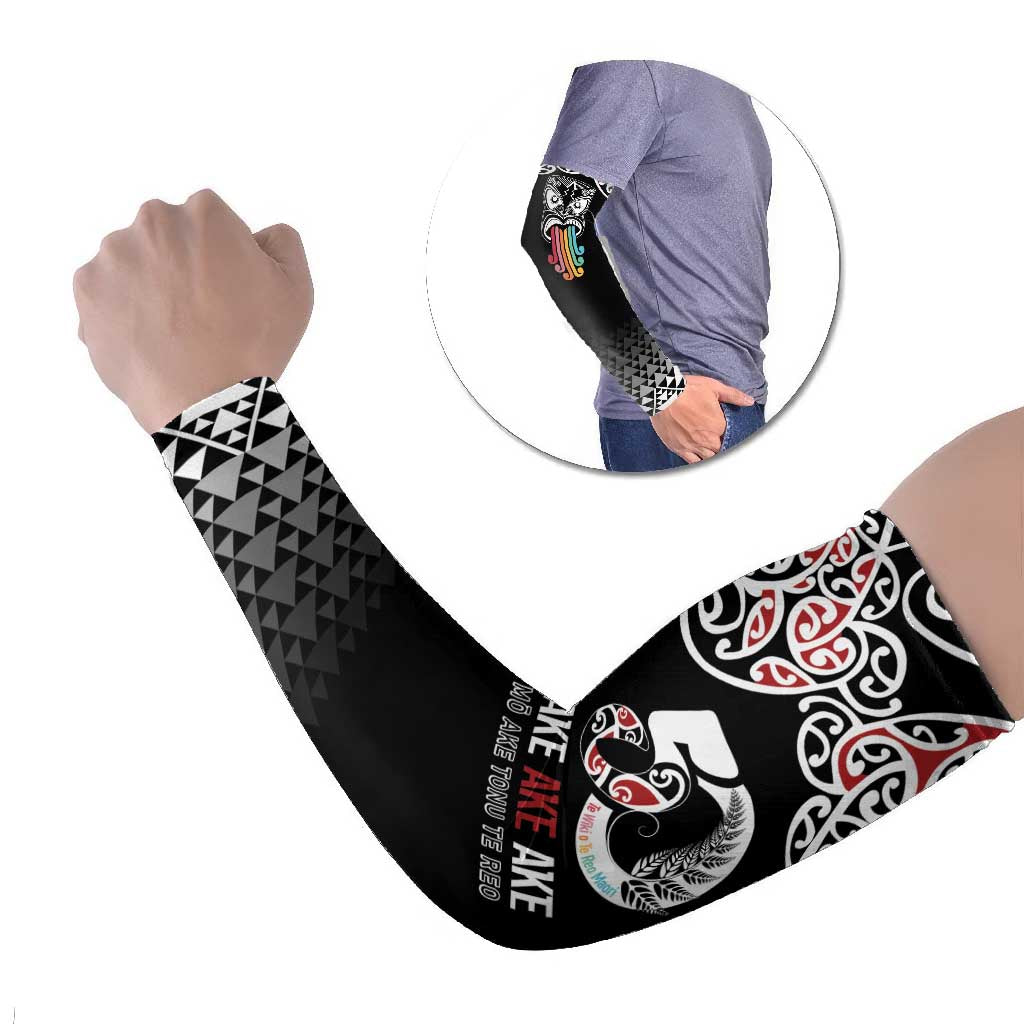 Kia Kaha Te Reo Maori Arm Sleeves 50 Years Mo Ake Tonu Te Reo LT7 Set of 2 Black - Polynesian Pride