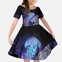 Polynesian Aumakua Family Matching Off Shoulder Maxi Dress and Hawaiian Shirt Jellyfish with Shark - Polynesian Pride
