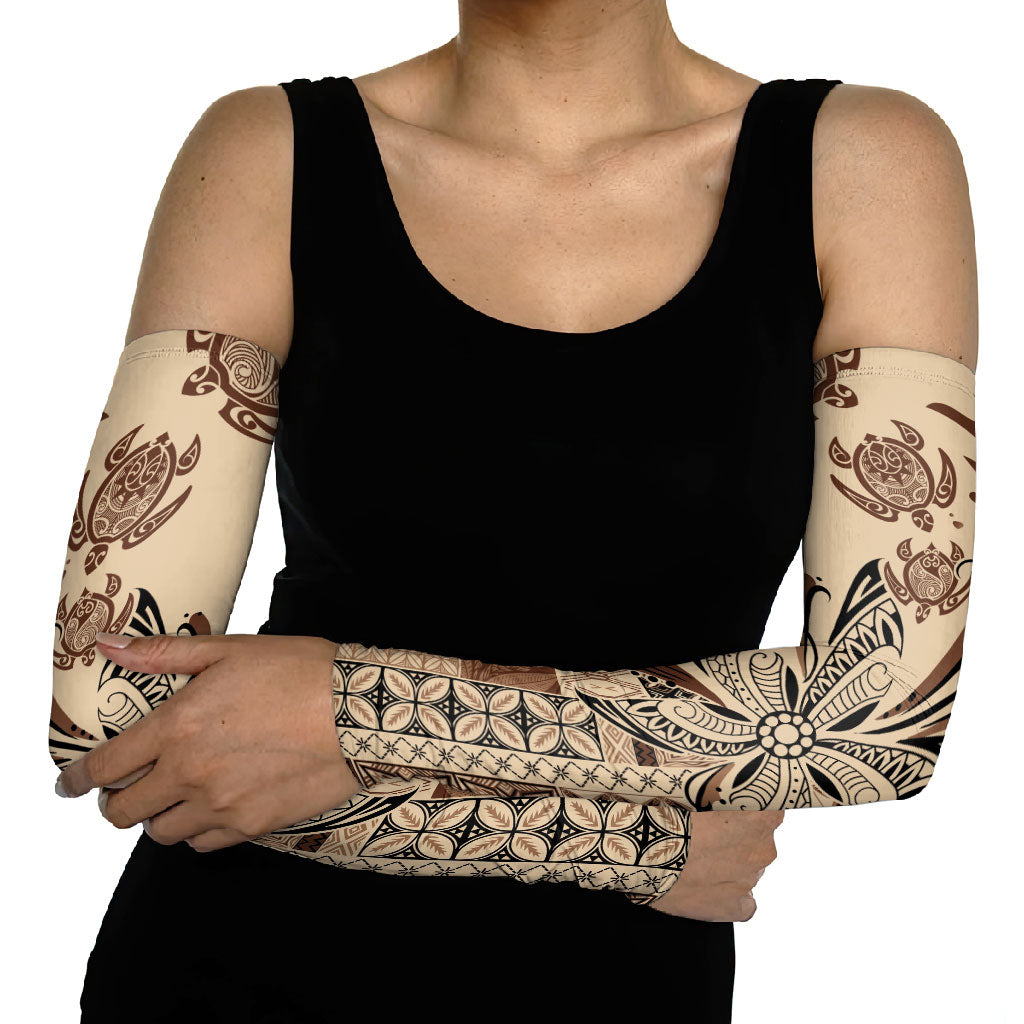 Talofa Samoa Mamanu Siapo Mix Malu Arm Sleeves Classic Beige Frangipani and Turtles LT7 - Polynesian Pride
