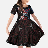 Aotearoa and Samoa Together For Te Tiriti Family Matching Summer Maxi Dress and Hawaiian Shirt Kowhaiwhai Mix Siapo - Flag Color LT7 Daughter's Dress Black - Polynesian Pride