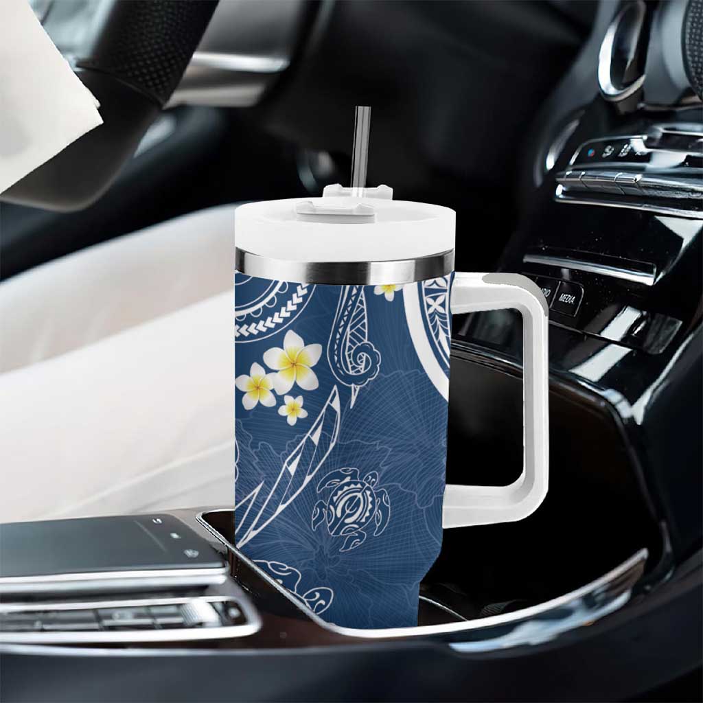 Polynesia Tribal Tumbler With Handle Deep Blue Plumeria Tentacles