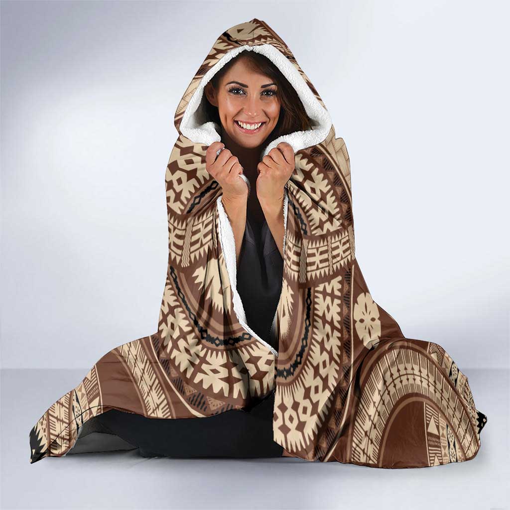 Bula Fiji Vintage Hooded Blanket Brown Masi Motifs