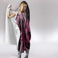Aotearoa Maori Hooded Blanket Pink Fern Ribbons on Black - Polynesian Pride