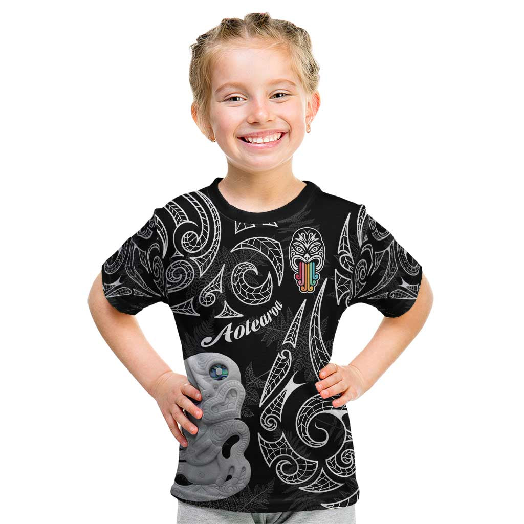 Kia Hara Te reo Maori Kid T Shirt Manaia Moko Pattern