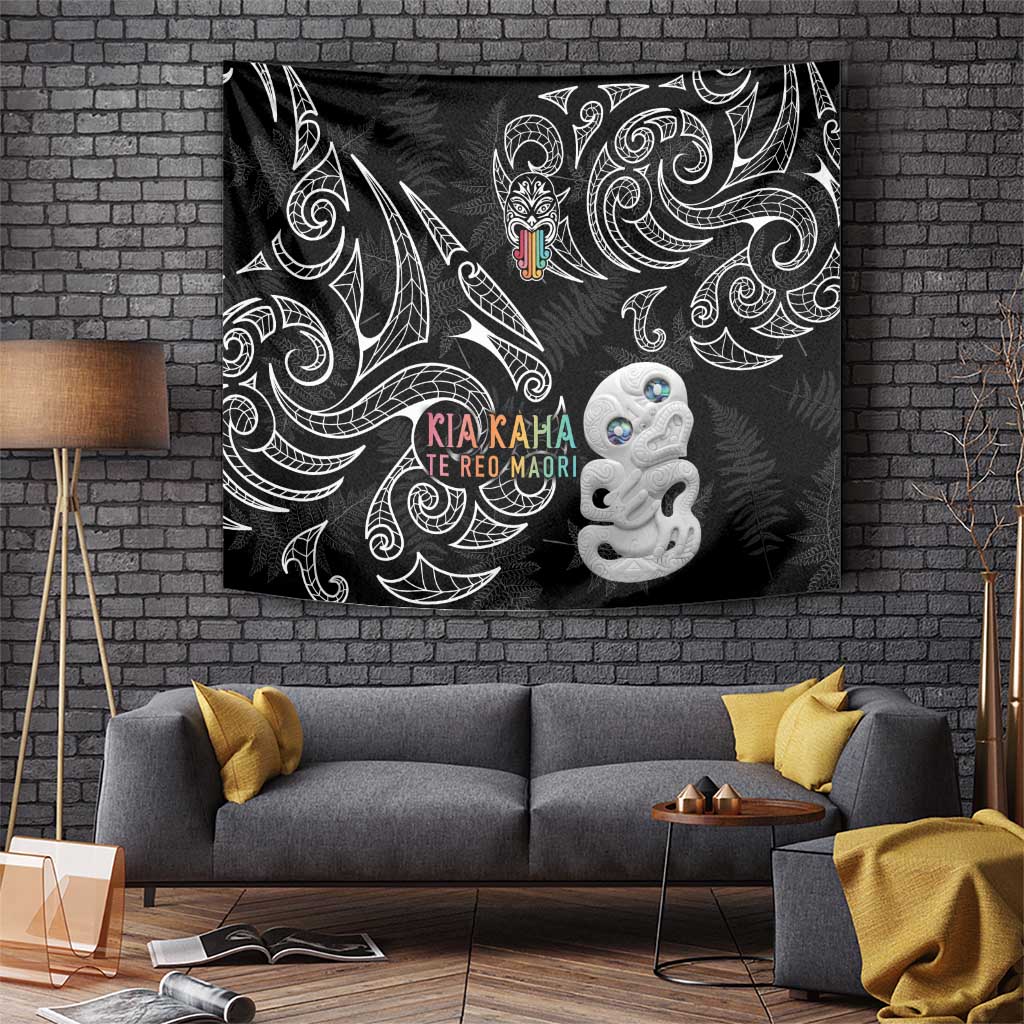 Kia Hara Te reo Maori Tapestry Manaia Moko Pattern