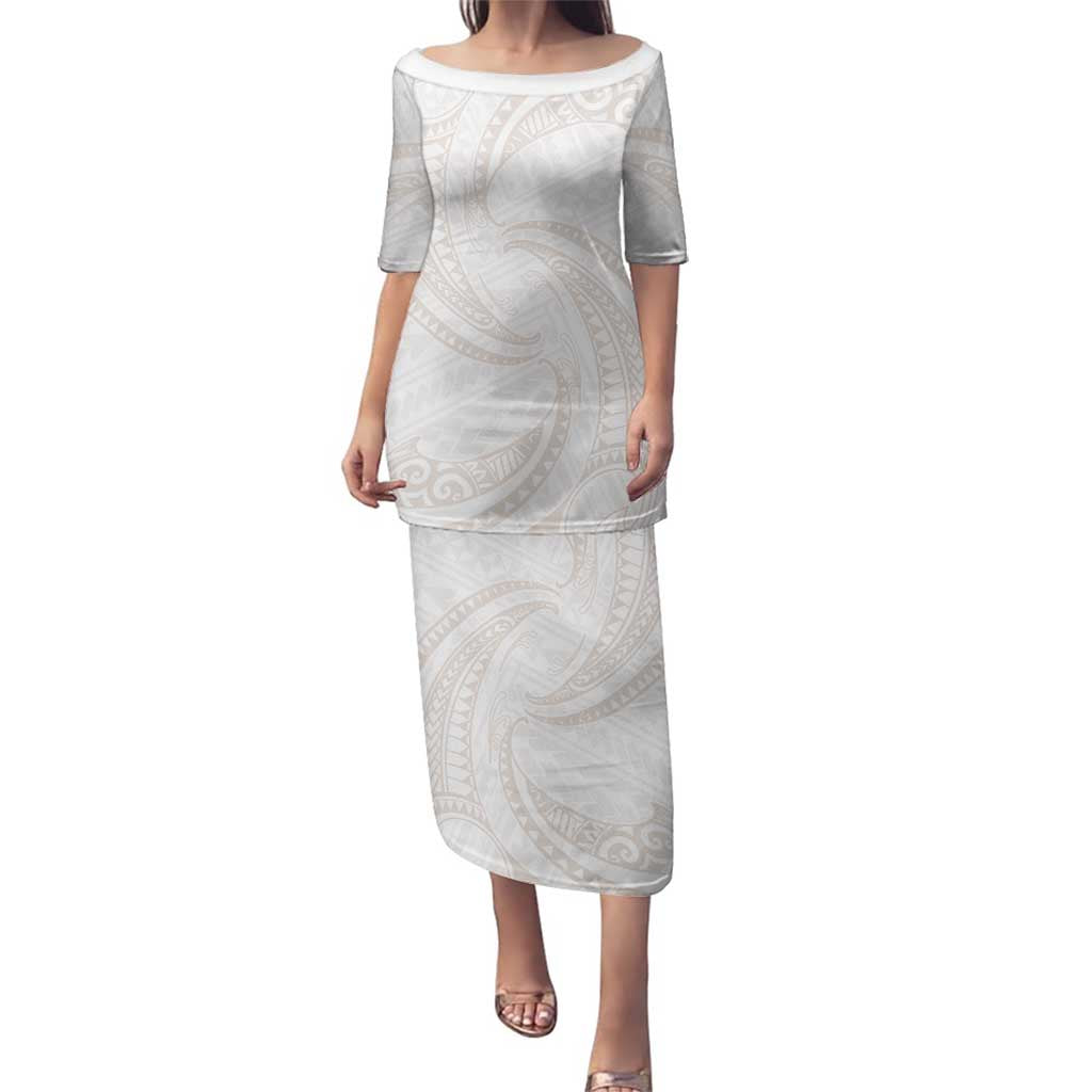 White Sunday Lotu Tamaiti Family Matching Puletasi and Hawaiian Shirt Polynesian Wave Pastel Nude LT9 Mom's Dress Nude - Polynesian Pride