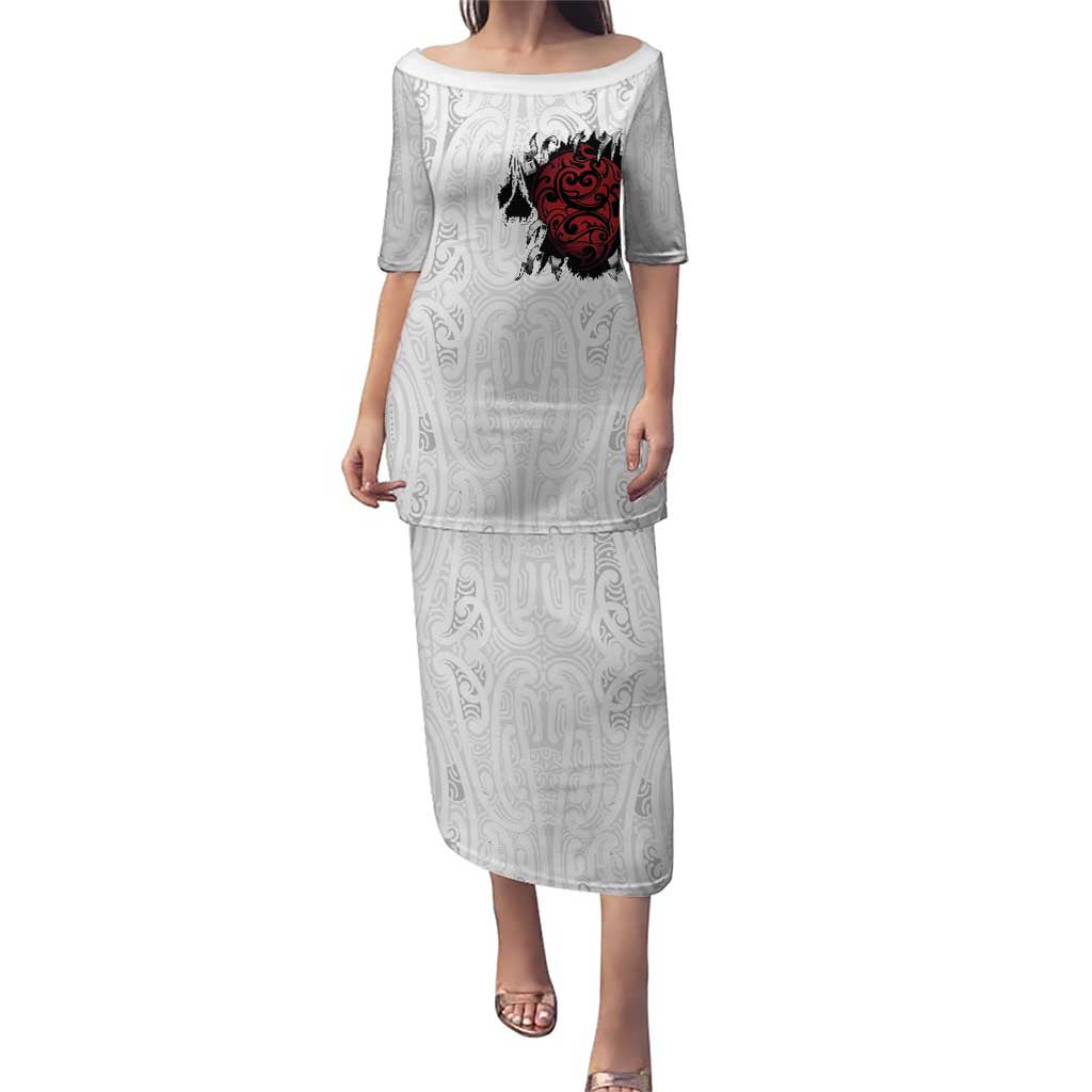 New Zealand Maori Heart Tribal Personalised Family Matching Puletasi and Hawaiian Shirt Polynesian Patterns LT9 Mom's Dress White - Polynesian Pride