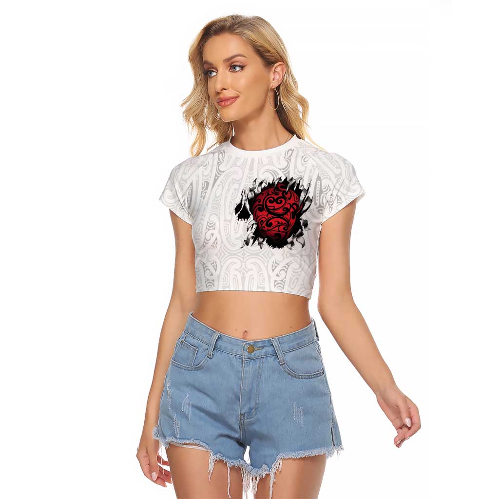 New Zealand Maori Heart Tribal Personalised Raglan Cropped T Shirt Polynesian Patterns