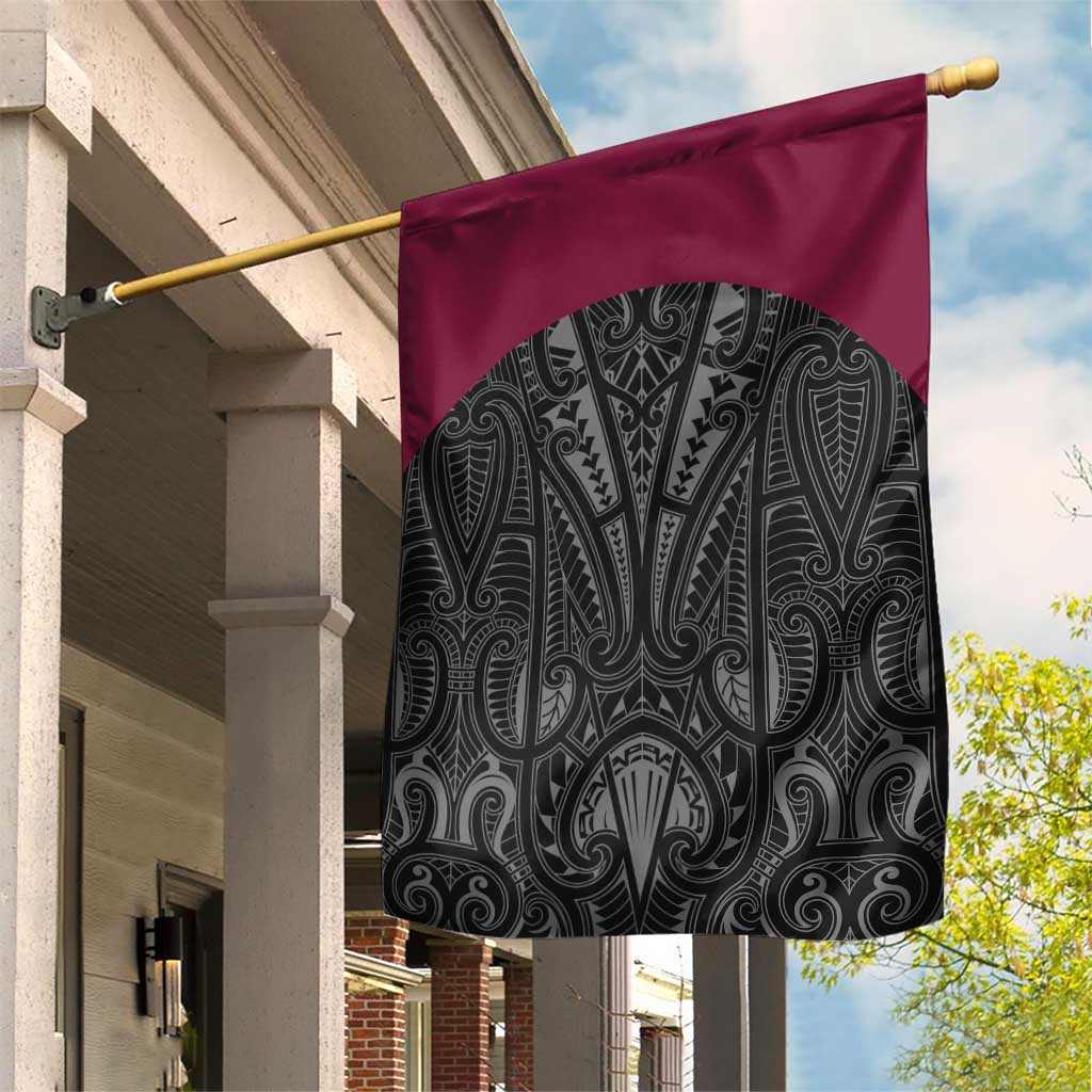 Queensland Maori Rugby Nga Hau e Wha Garden Flag Maroon Motif LT9 House Flag Maroon - Polynesian Pride