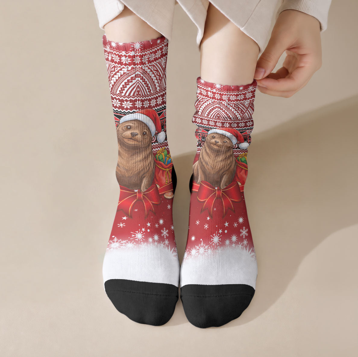 New Zealand Kekeno Seal Christmas Crew Socks Maori Inspired Knitted Patterns LT9 Crew Socks Red - Polynesian Pride
