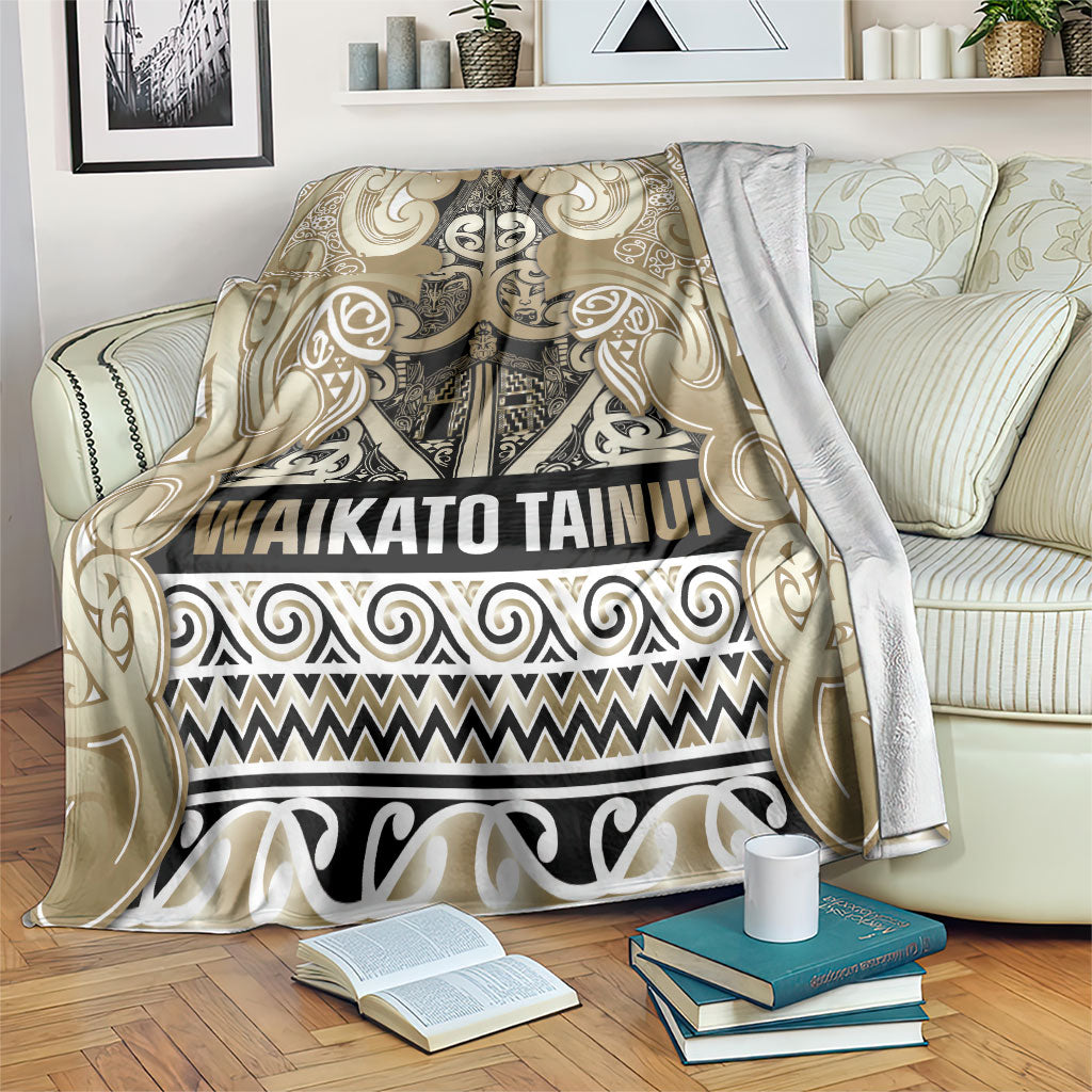 Aotearoa Iwi Waikato Tainui Blanket Maori Wharenui House Tribal Pattern LT9 Light Gold - Polynesian Pride