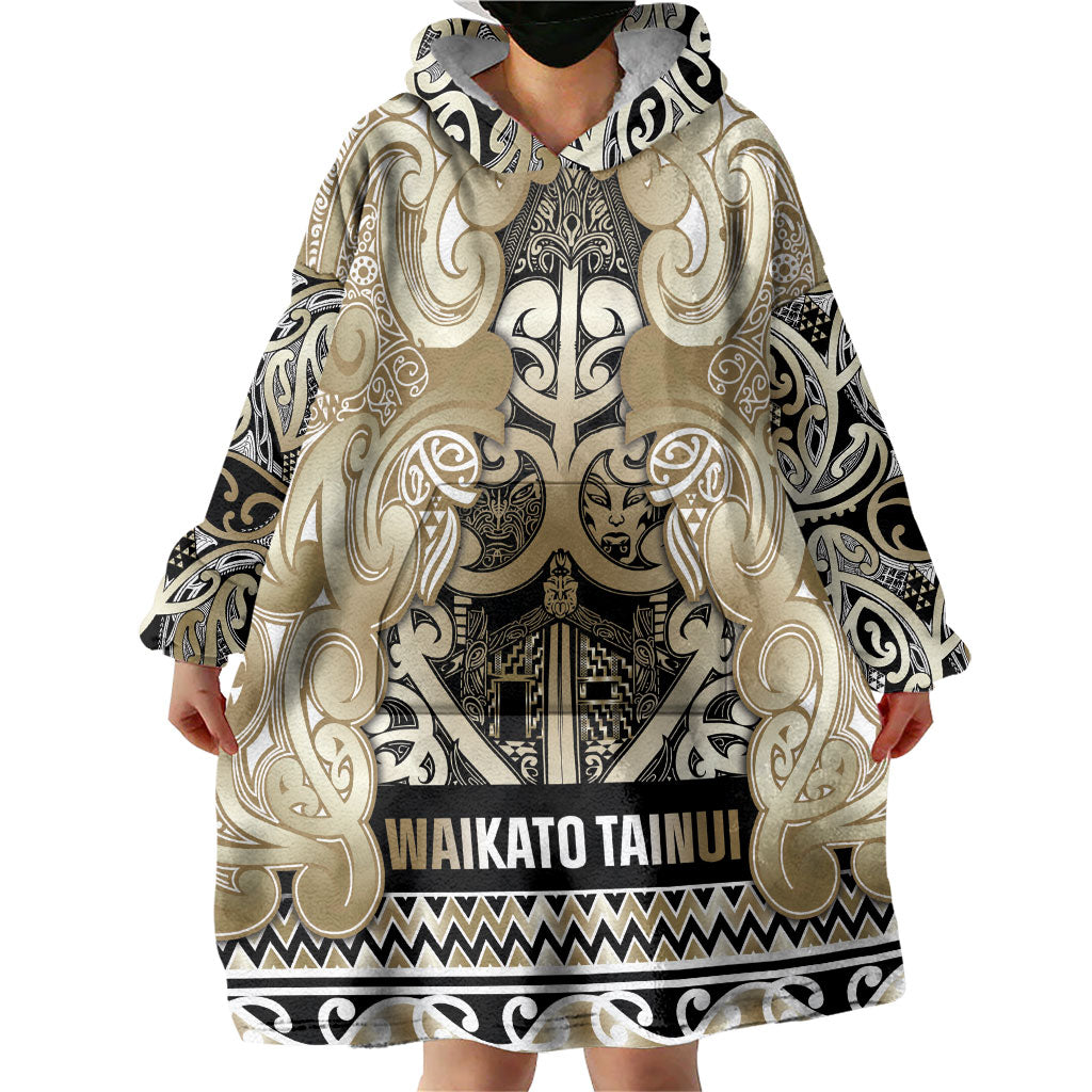 Aotearoa Iwi Waikato Tainui Wearable Blanket Hoodie Maori Wharenui House Tribal Pattern LT9 - Polynesian Pride