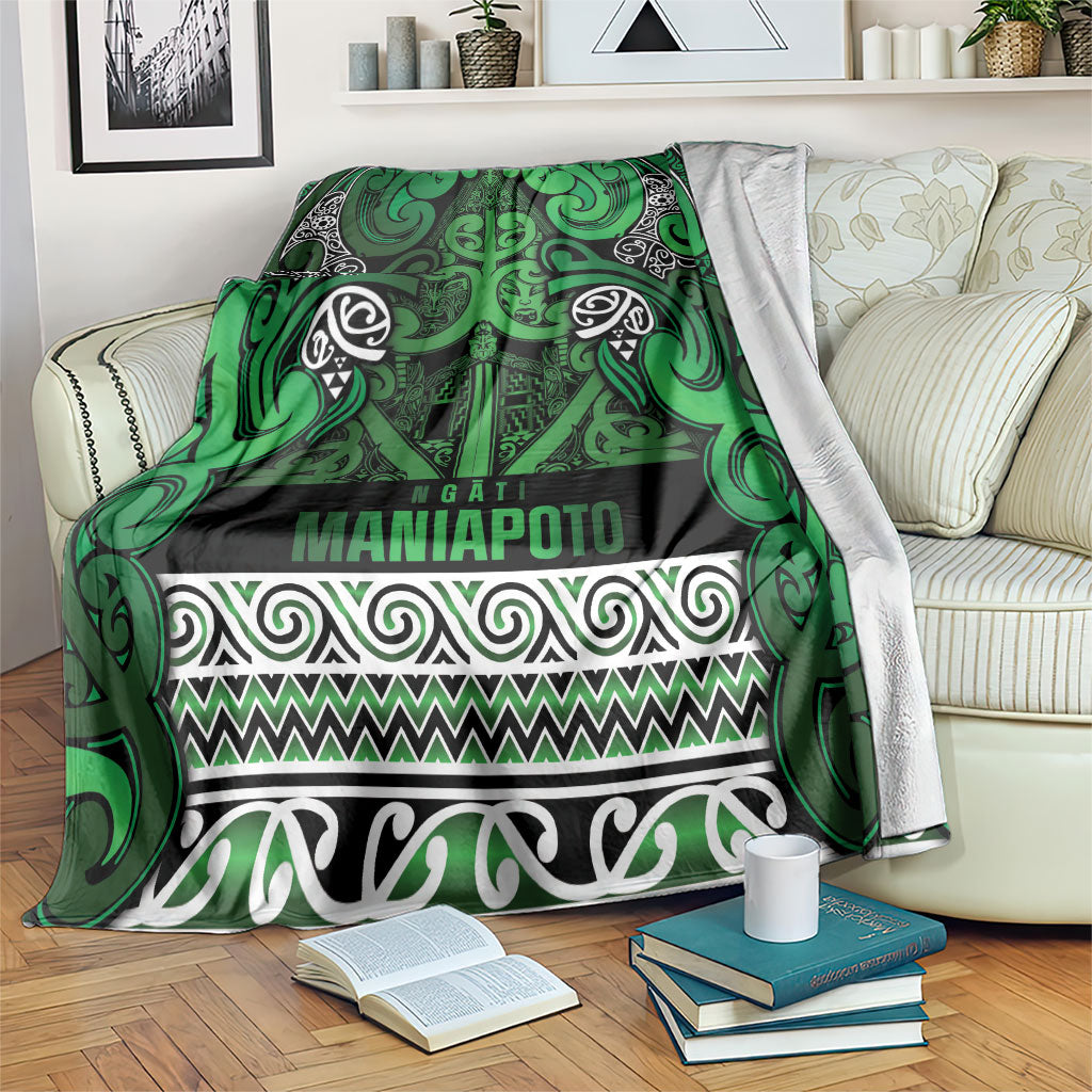 Aotearoa Iwi Ngati Maniapoto Blanket Maori Wharenui House Tribal Pattern LT9 Dark green - Polynesian Pride