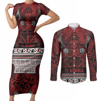 Aotearoa Iwi Te Arawa Couples Matching Short Sleeve Bodycon Dress and Long Sleeve Button Shirt Maori Wharenui House Tribal Pattern LT9 Dark Red - Polynesian Pride