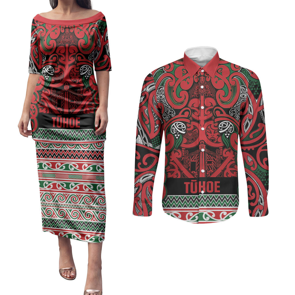 Aotearoa Iwi Tuhoe Couples Matching Puletasi and Long Sleeve Button Shirt Maori Wharenui House Tribal Pattern LT9 Green Red - Polynesian Pride