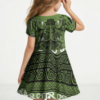 Aotearoa Iwi Ngāti Tama ki Taranaki Trust Kid Short Sleeve Dress Maori Wharenui House Tribal Pattern LT9 - Polynesian Pride