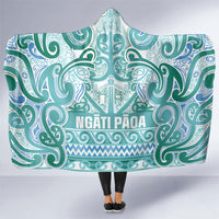 Aotearoa Iwi Ngati Paoa Hooded Blanket Maori Wharenui House Tribal Pattern LT9 One Size Turquoise - Polynesian Pride