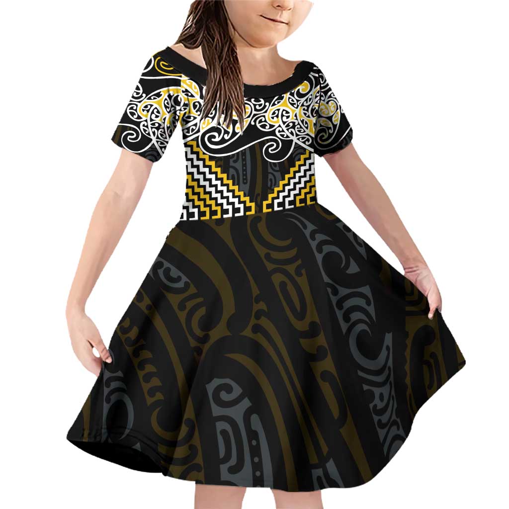 Gold Aotearoa Tukutuku Manawa Tapu Family Matching Off Shoulder Short Dress and Hawaiian Shirt Ta Moko Toi Maori LT9 Daughter's Dress Gold - Polynesian Pride