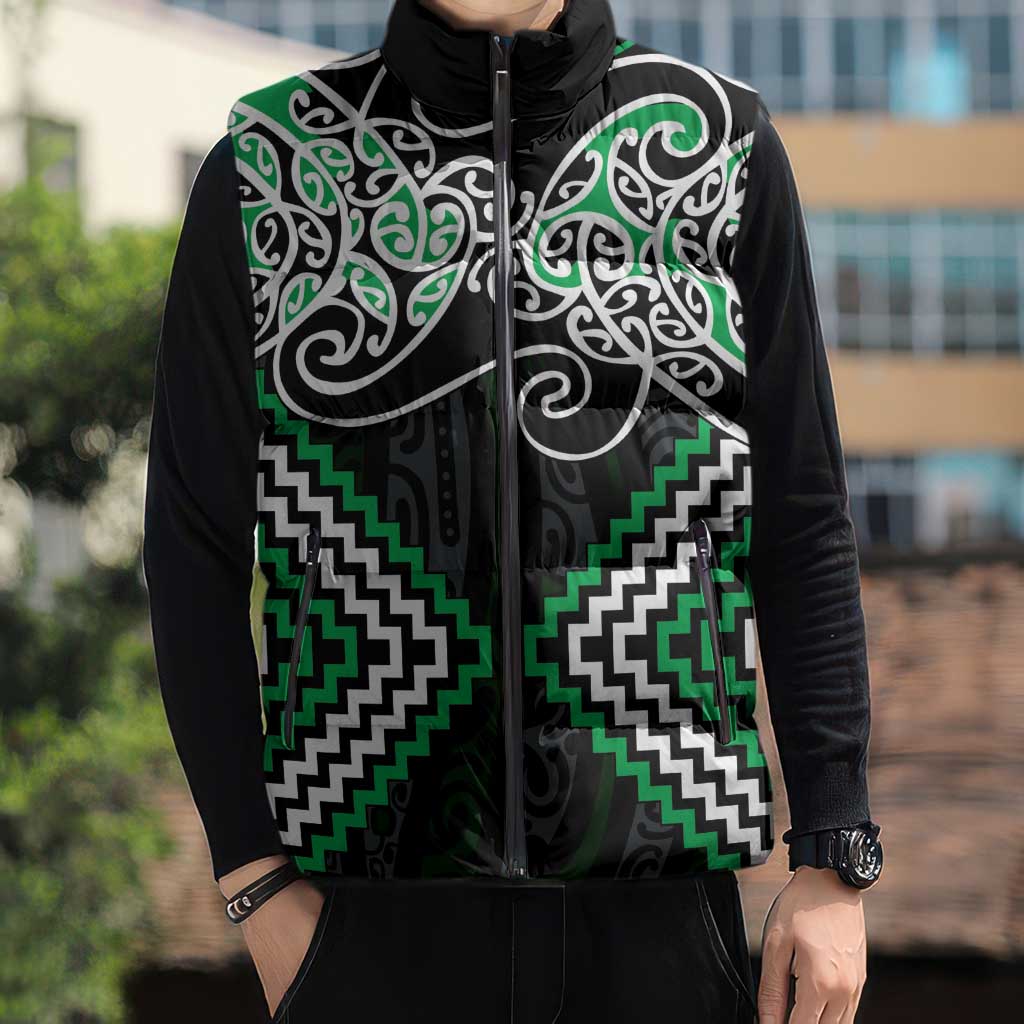 Green Aotearoa Tukutuku Manawa Tapu Sleeveless Puffer Jacket Ta Moko Toi Maori - Polynesian Pride