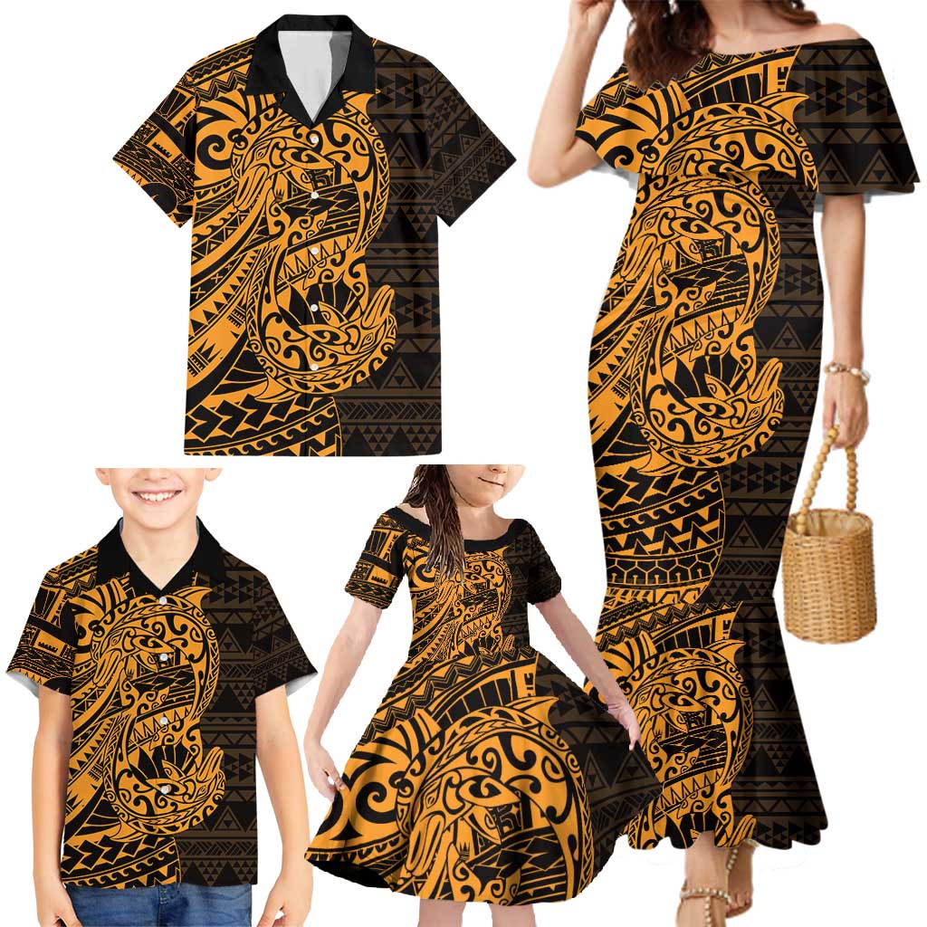 Gold Couple Dolphins Maori Polynesian Style Family Matching Mermaid Dress and Hawaiian Shirt LT9 - Polynesian Pride