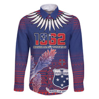 Custom Samoa 1962 Independence Day Custom Family Matching Off The Shoulder Long Sleeve Dress and Hawaiian Shirt Manuia le Aso Tuto'atasi Ula Nifo Blue Art LT9 Dad's Shirt - Long Sleeve Blue - Polynesian Pride