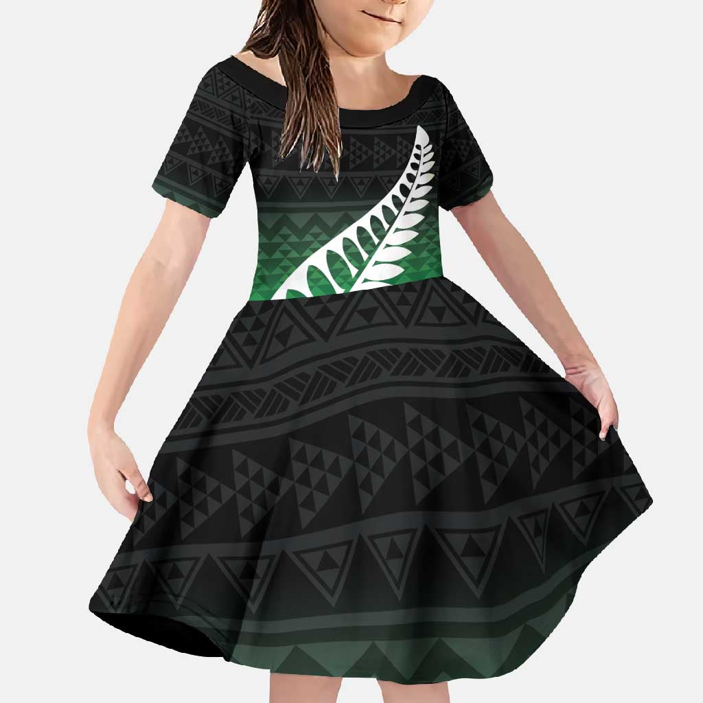 Green Silver Fern Spirit Taniko Tukutuku Personalised Family Matching Off Shoulder Maxi Dress and Hawaiian Shirt LT9 Daughter's Dress Green - Polynesian Pride