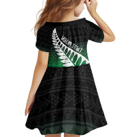 Green Silver Fern Spirit Taniko Tukutuku Personalised Kid Short Sleeve Dress