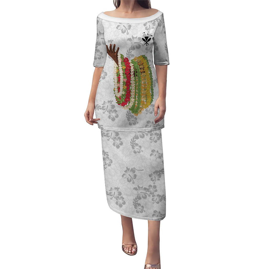Hawaii Lei Kamehameha Family Matching Puletasi and Hawaiian Shirt Ke'oke'o Seamless Pattern Hibiscus Flower