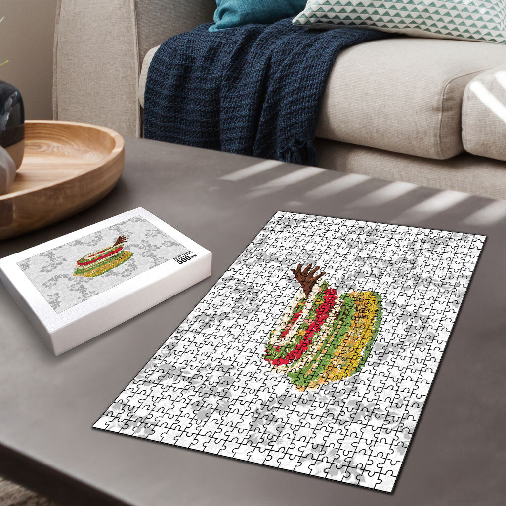 Hawaii Lei Kamehameha Puzzle Ke'oke'o Seamless Pattern Hibiscus Flower