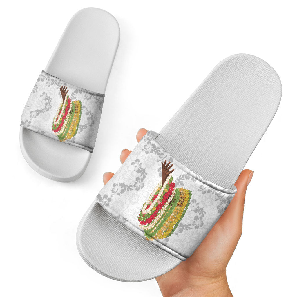 Hawaii Lei Kamehameha Slide Sandals Ke'oke'o Seamless Pattern Hibiscus Flower