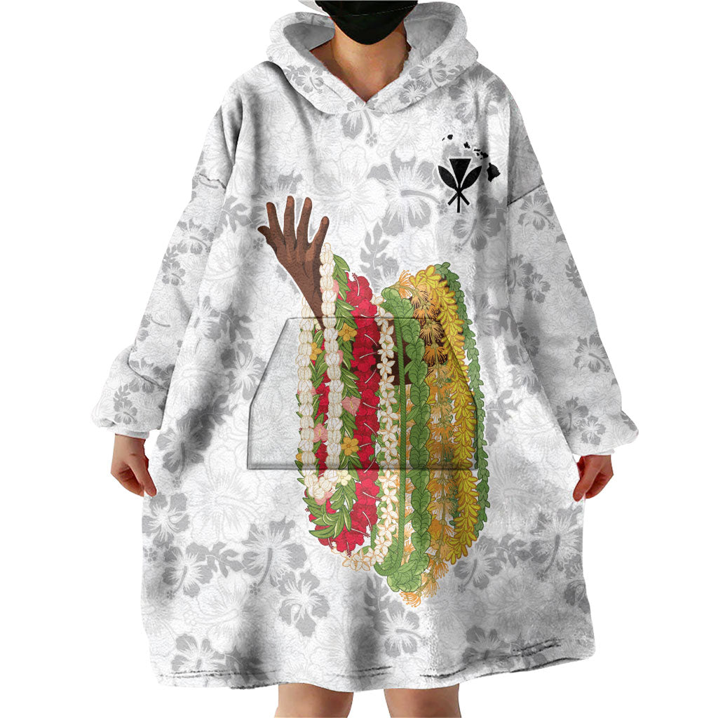 Hawaii Lei Kamehameha Wearable Blanket Hoodie Ke'oke'o Seamless Pattern Hibiscus Flower